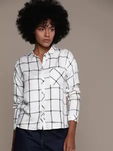 Roadster Windowpane Checked Casual Shirt