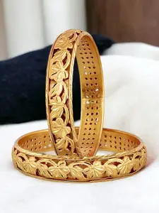 LUCKY JEWELLERY Set Of 2 Gold-Plated Floral Design Bangles