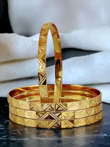LUCKY JEWELLERY Set Of 4 Gold Plated Bangles