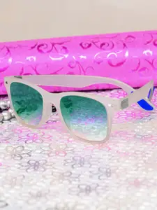 Mast & Harbour Men Cream & Green Wayfarer Sunglasses with UV Protected Lens M&HSG-10