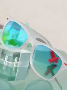 DressBerry Women Blue Wayfarer Sunglasses with UV Protected Lens DBSG-10-WH-