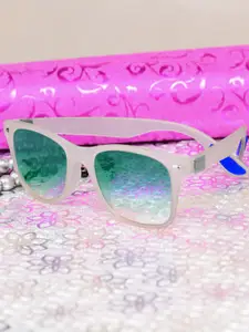 DressBerry Women Cream-Coloured Wayfarer Sunglasses with UV Protected Lens DBSG-10-CM