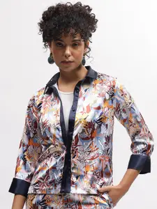 Iconic Floral Printed Spread Collar Casual Shirt
