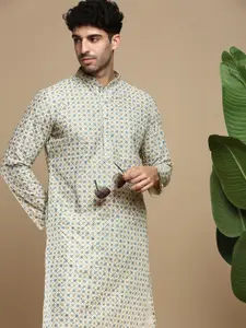 Anouk Yellow Geometric Embroidered Mandarin Collar Sequined Straight Kurta