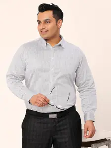 Sztori Plus Size Relaxed Micro Ditsy Printed Cotton Formal Shirt