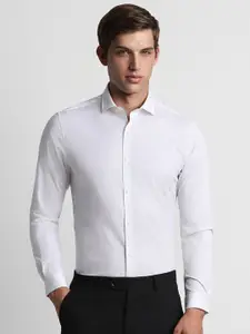 Peter England Slim Fit Geometric Printed Formal Shirt