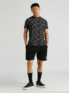 Pepe Jeans Abstract Printed Slim Fit T-shirt