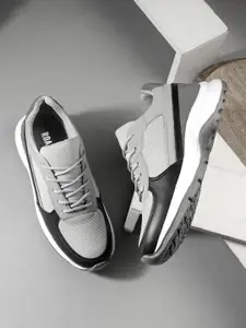The Roadster Lifestyle Co. Men Colourblocked Lace-Up Running Sports Shoes