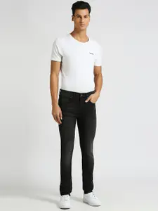 Pepe Jeans Men Skinny Fit Light Fade Stretchable Jeans