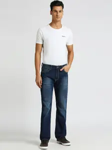 Pepe Jeans Men Holborne Straight Fit Mid Rise Clean Look  Light Fade Stretchable Jeans