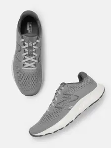 New Balance Men Woven Design 520 Running Shoes