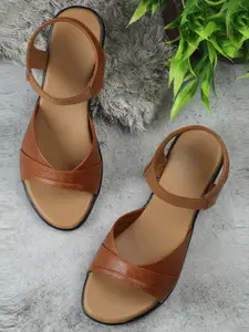 DEAS Textured Open Toe Flats