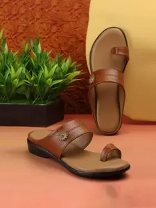 DEAS Lightweight One Toe Flats