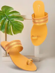 Picktoes Textured One Toe Flats