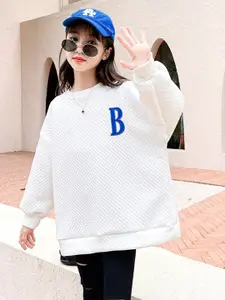 StyleCast x Revolte Self Design Round Neck Sweatshirts