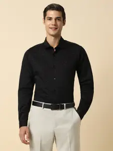 Allen Solly Slim Fit Geometric Printed Cotton Formal Shirt