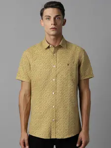 Louis Philippe Jeans Slim Fit Opaque Printed Half Sleeves Casual Shirt