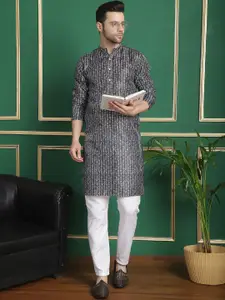 Anouk Floral Printed Regular Sequinned Kurta With Pyjamas