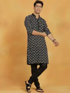 VASTRAMAY Floral Embroidered Thread Work Straight Kurta with Pyjama
