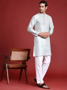 Anouk Men Solid Straight Kurta