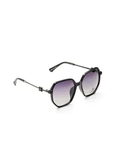 HASHTAG EYEWEAR Women Wayfarer Sunglasses with Polarised and UV Protected Lens 8236