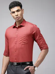 Park Avenue Self Design Textured Slim Fit Opaque Formal Shirt