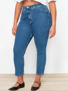 Trendyol Plus Size Women Clean Look Pure Cotton Cropped Jeans
