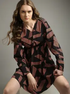 Vero Moda Abstract Printed Cuffed Sleeves Fit & Flare Dress