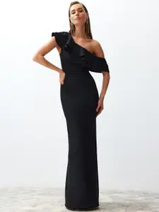 Trendyol Off-Shoulder Maxi Dress