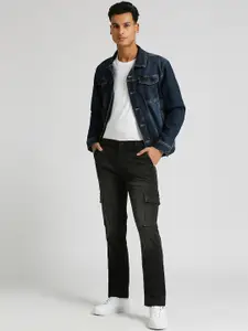 Pepe Jeans Men Straight Fit Cotton Cargos Trousers