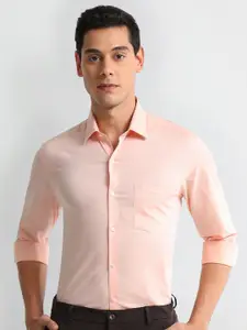 Arrow Slim Fit Geometric Printed Spread Collar Opaque Cotton Formal Shirt