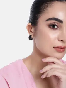 Estele Classic Half Hoop Earrings