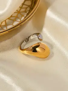 Dorada Jewellery Rhodium-Plated Stainless Steel Waterdrop Finger Ring