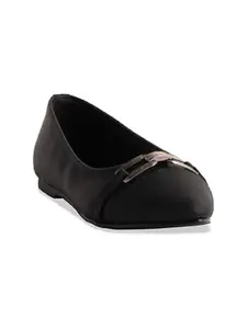 ERIDANI Texturd Buckle Detailed Ballerinas