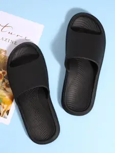 Mast & Harbour Mast Harbour Men black Open Toe Sliders