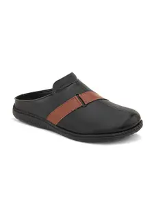 John Karsun Men Colourblocked Clogs