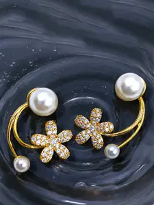 Manikya Floral Studs Earrings