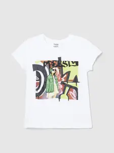 max Girls Graphic Printed Round Neck Pure Cotton T-shirt