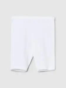 max Girls Mid-Rise Pure Cotton Shorts