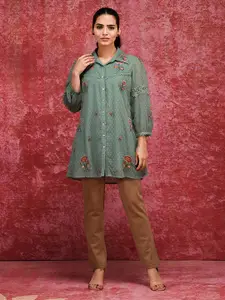 Lakshita Classic Tailored Fit Semi Sheer Geometric Printed Casual Shirt