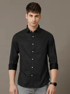 Double Two Comfort Slim Fit Polka Dot Printed Cotton Casual Shirt