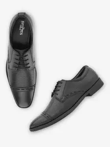 INVICTUS Men Lace-Up Formal Oxfords