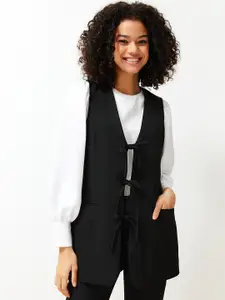 Trendyol Longline Tie-Up Shrug