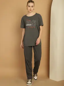 MACK JONNEY Printed T-Shirt With Trouser