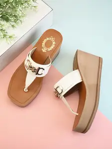 DressBerry Wedge Sandals with Buckles