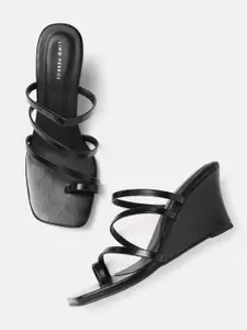 Lino Perros Strappy Wedge Heels