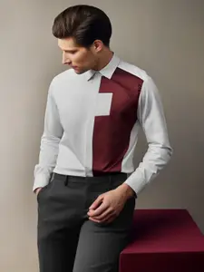 HE SPOKE Smart Tailored Fit Colourblocked Cotton Semiformal Shirt