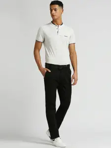 Pepe Jeans Men Straight Fit Mid-Rise Chinos Trousers