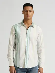 Pepe Jeans Vertical Stripes Opaque Cotton Casual Shirt
