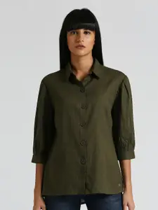 Pepe Jeans Spread Collar Comfort High-Low Opaque Casual Shirt